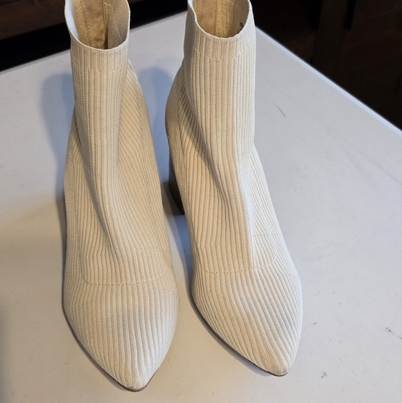 Steven New York by steve Madden Booties Women 10M Neta Cream Knit Ankle - Picture 6 of 15